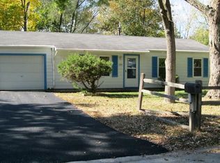 1307 Scottsdale Dr, Champaign, IL