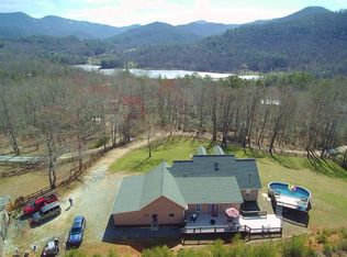 402 Justice Rd, Franklin, NC 28734