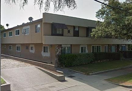 1st image of 120 S Chester Ave APT 3