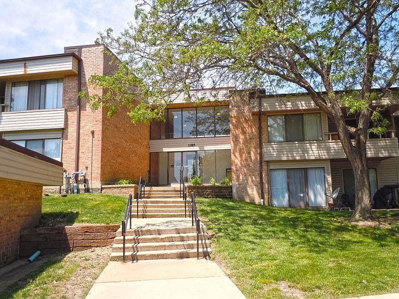 Inviting One Bedroom Condo Unit