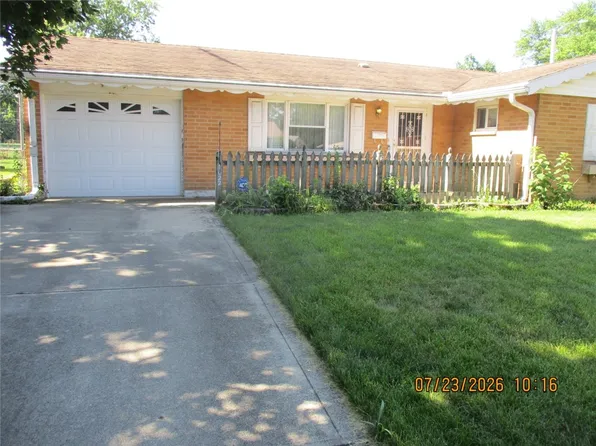1022 Mayfield Dr, Troy, OH 45373