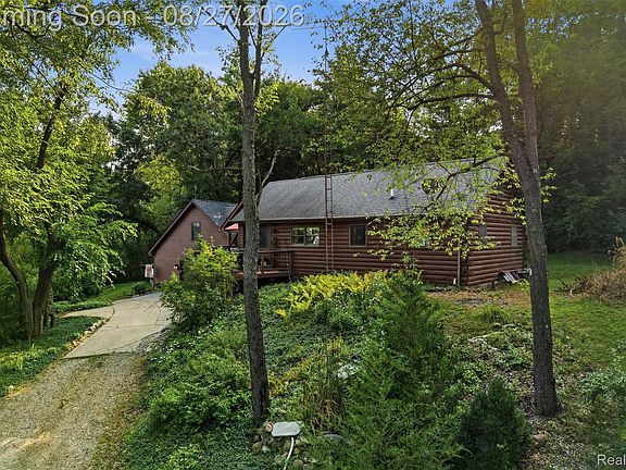 4th image of 9317 Lovejoy Rd