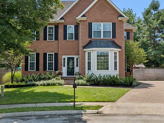 4th image of 505 Falkirk Ct