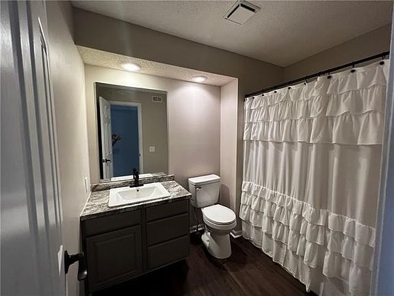 5th image of 4011 S Crysler Ave APT 3