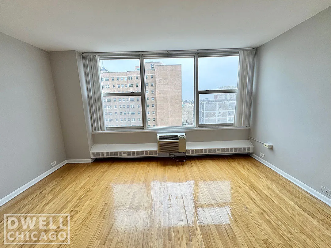 1 bed, 750 sqft, $1,908 — Photo 4
