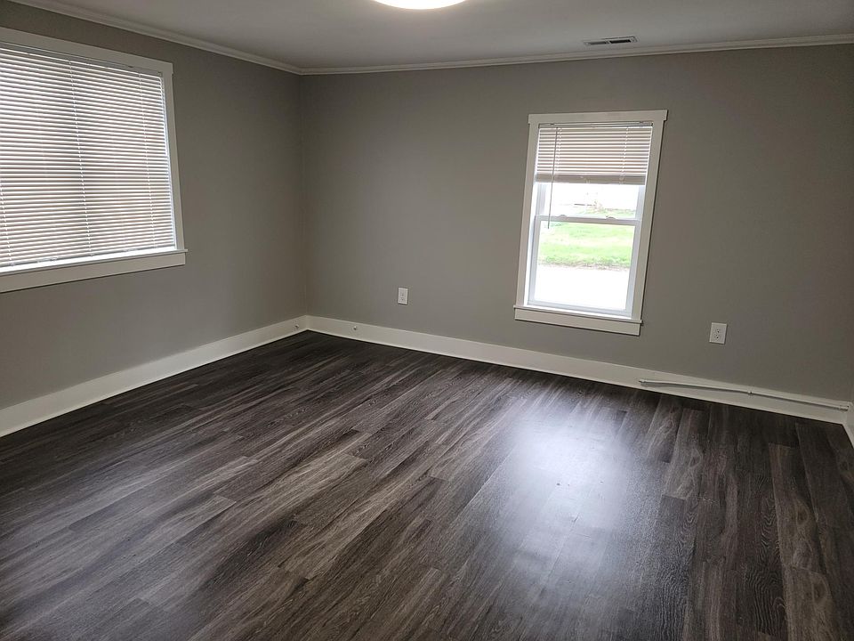 1st image of 23 Pond St