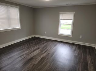23 Pond St, West Jefferson, OH 43162