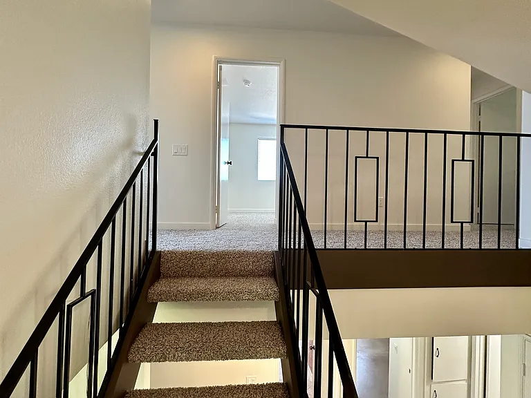 6566 Ridge Manor Ave — Photo 14