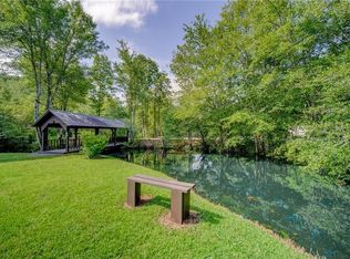 142 Bear Lake Dr, Blue Ridge, GA 30513