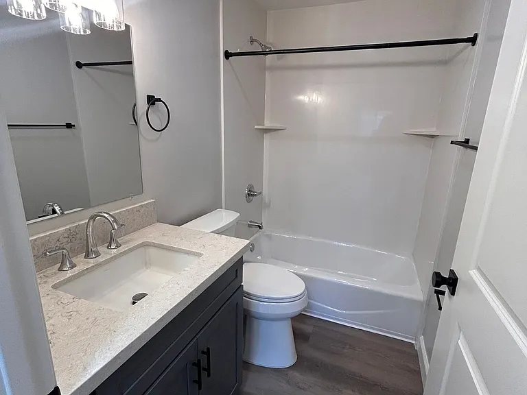 Northpoint Apartments — Photo 6
