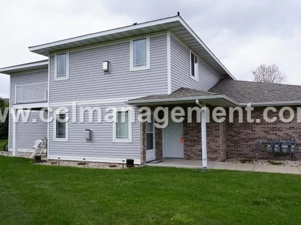 275 Meadowside Dr, Verona, WI 53593