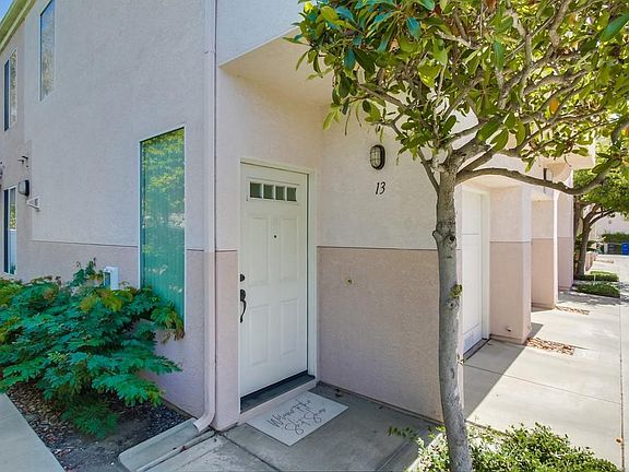3rd image of 403 Sanibelle Cir Unit 13