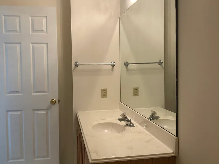 17 Bayside Ct — Photo 12