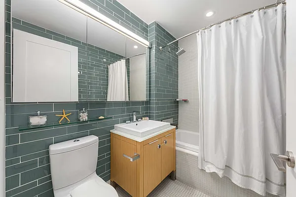 Sold by Compass | media 31