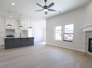 3125 Grapevine St, Edmond, OK 73034