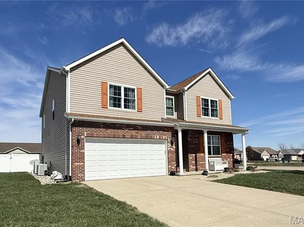 605 Janet Ct, New Baden, IL 62265