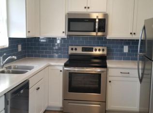 426 Sailfish Dr E, Atlantic Beach, FL 32233