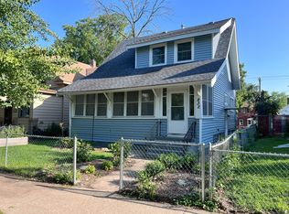 832 Aurora Ave, Saint Paul, MN 55104