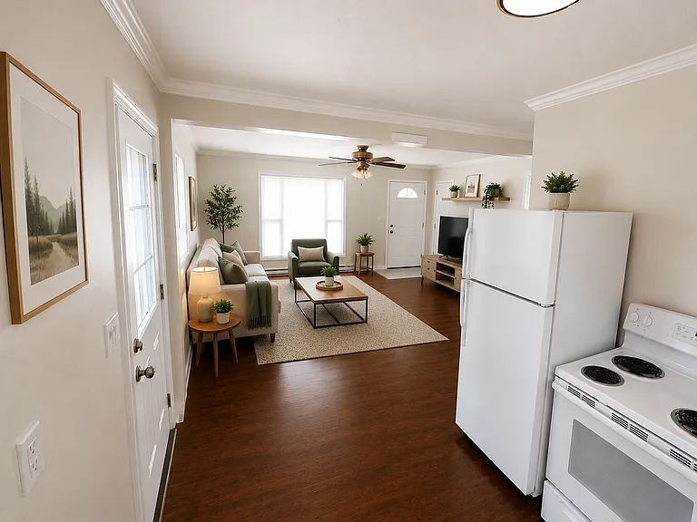 2582 Roselawn St — Photo 6