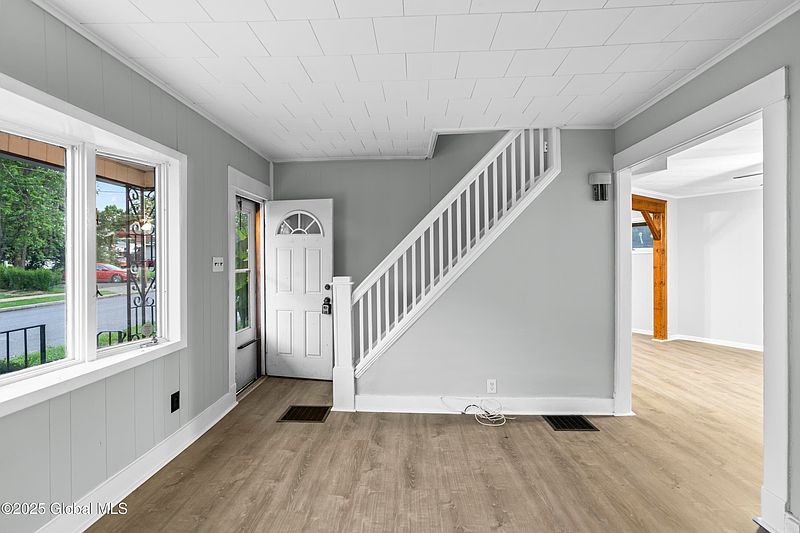 4th image of 145 Marx Street
