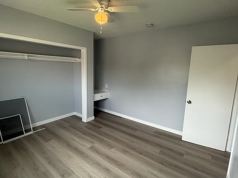 Walker Apartments — Photo 9