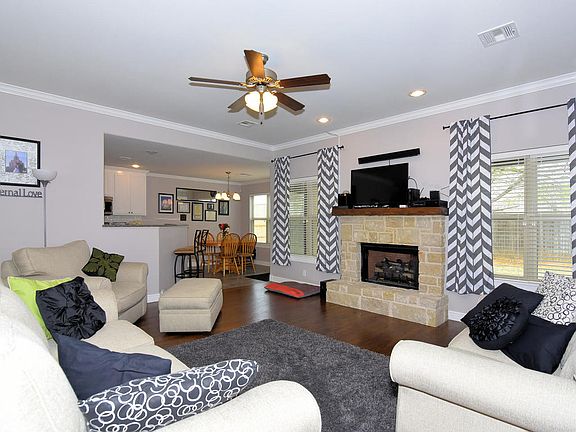 3rd image of 1231 E 133rd Pl