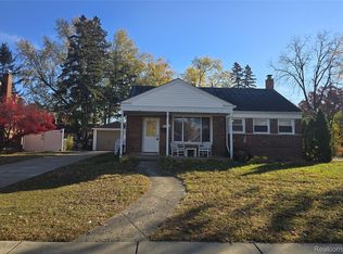 20462 Beech Daly Rd, Redford, MI 48240