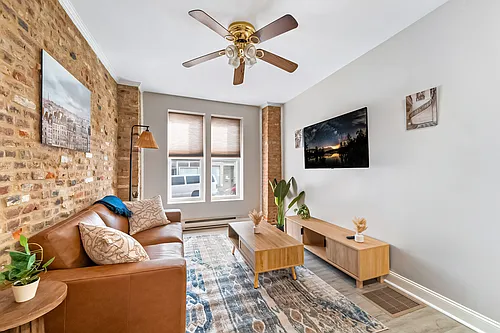 1532 Light St #1 Photo 1