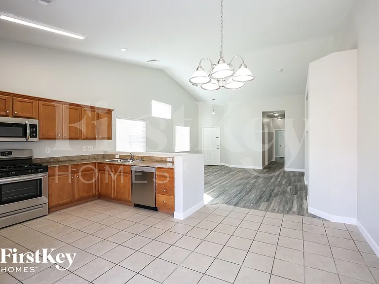 6138 Sydney Bay Ct — Photo 6