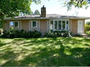 7048 Dawn Ct, Inver Grove Heights, MN 55076