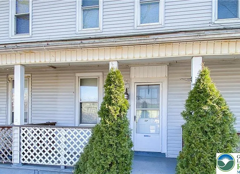 326 Lehigh Ave — Photo 2