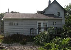 2nd image of 245 Arion St