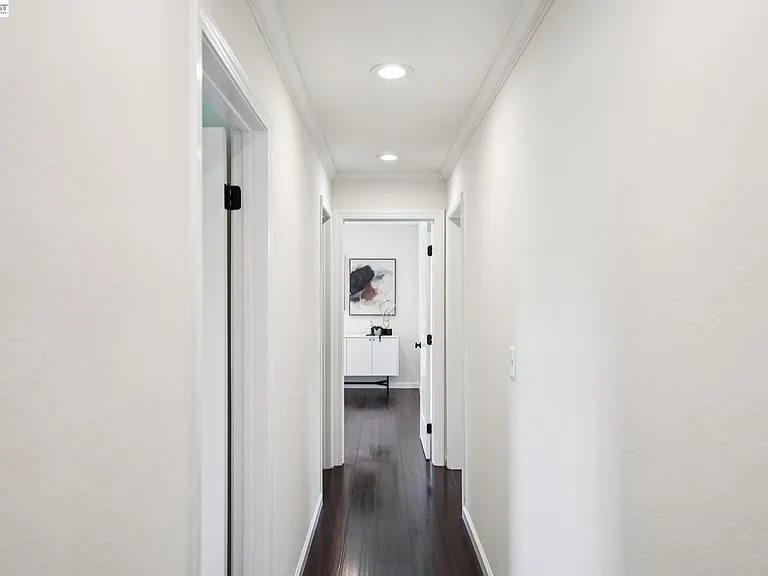 201 Ramon Pl — Photo 27