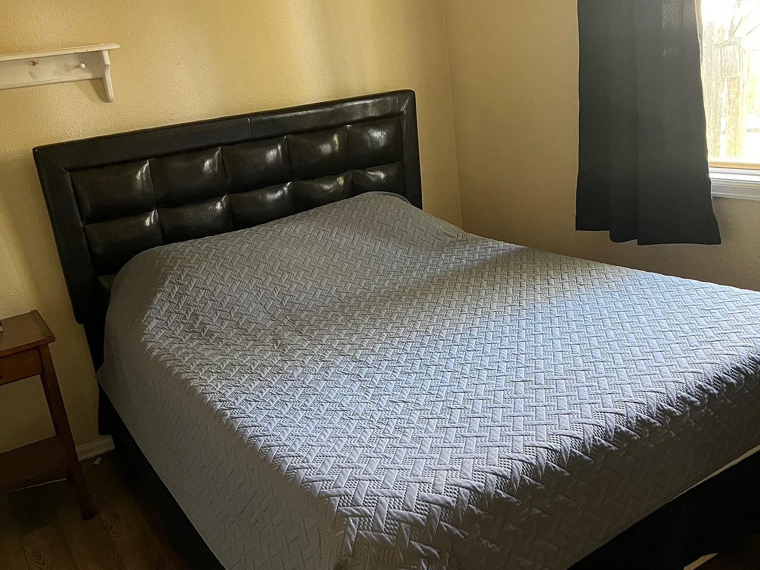 2 bed, 720 sqft, $1,300 — Photo 4