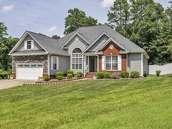 5392 Rose Glen Ct, Ooltewah, TN 37363