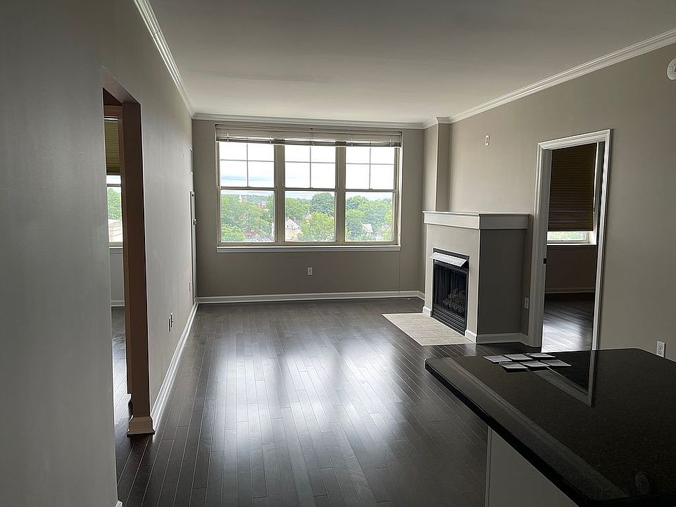 1st image of 300 Mamaroneck Ave APT 812
