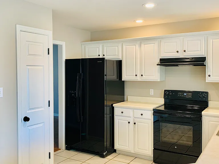 809 Steeplechase Way — Photo 3