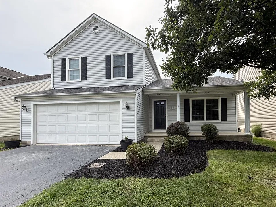 8575 Fernbrook Dr