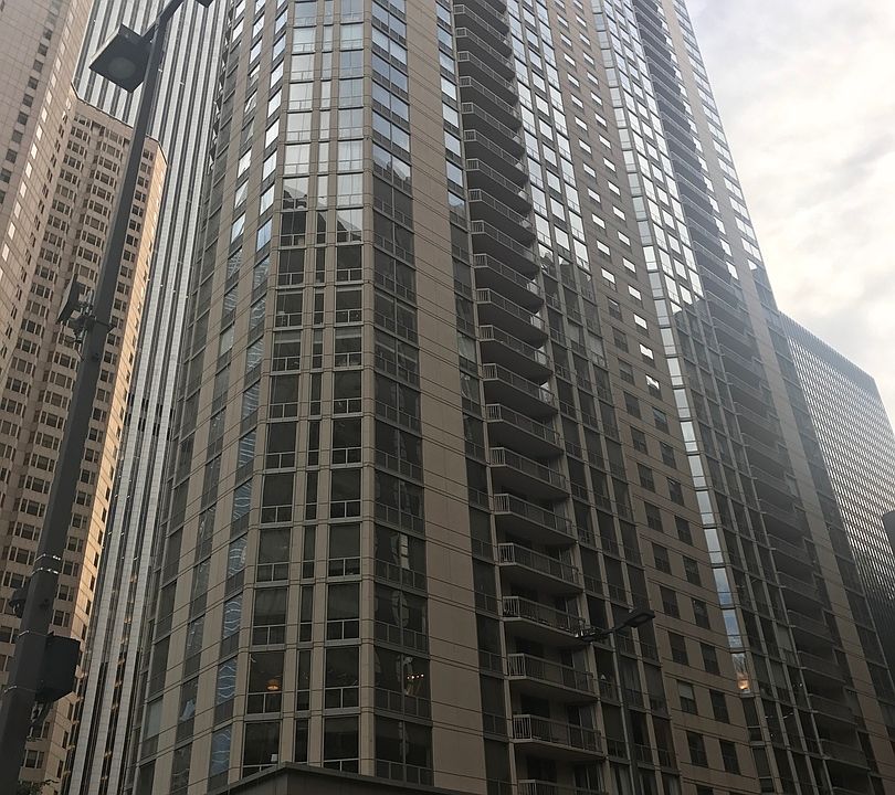1st image of 222 N Columbus Dr APT 3507