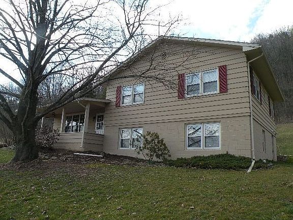 2nd image of 681 Hillside Dr