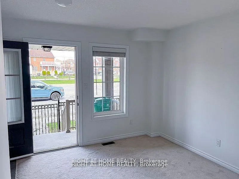 1 bed, $1,200 — Photo 2