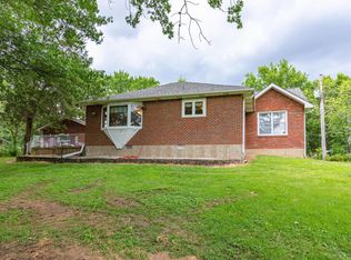 10015 Bauer Rd, Saint Louis, MO 63128