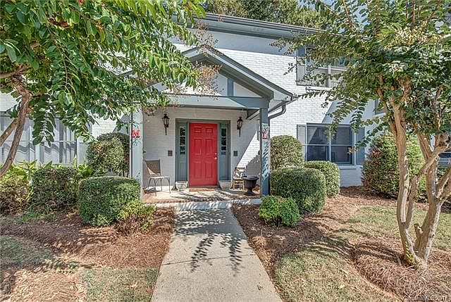 1st image of 1208 E Franklin Blvd E #L