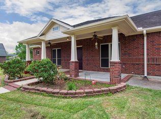 13733 Mount Vernon St, Santa Fe, TX 77510