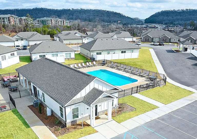 Apison Villas — Photo 1