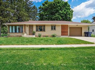 316 W Main St, Marshall, WI 53559