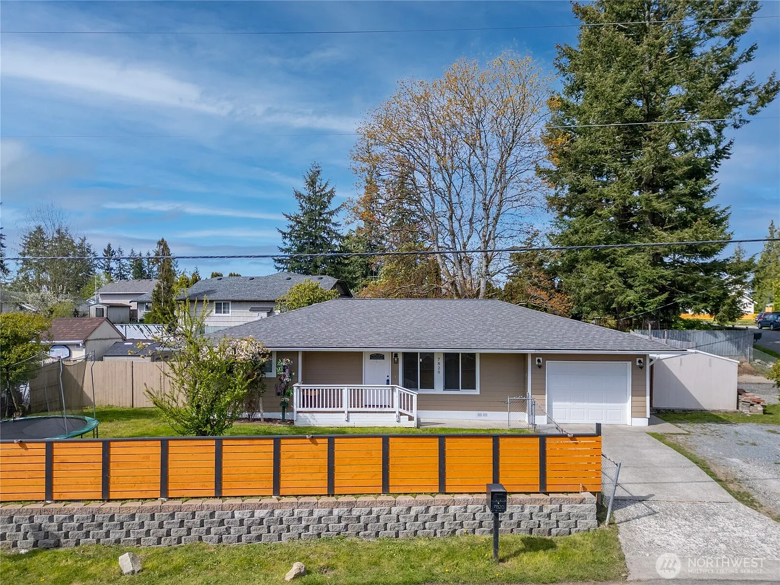 7820 Upper Ridge Road photo 1