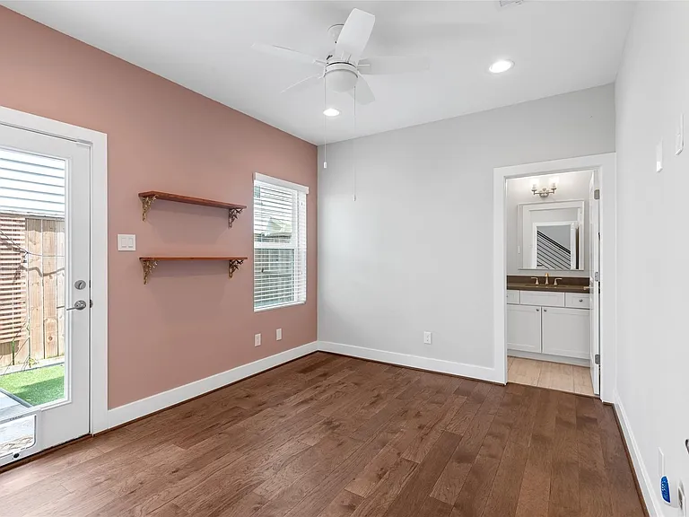 8320 Vista Bella Ln — Photo 5