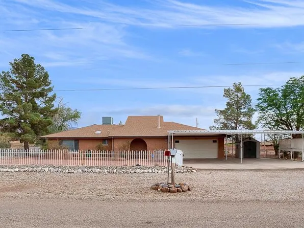 22 Bonito Blvd, La Luz, NM 88337