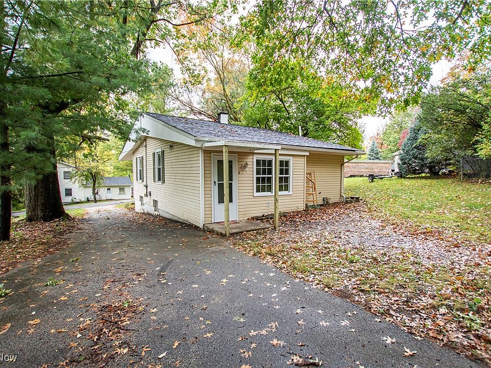 12303 Sunset Dr, Garfield Heights, OH 44125 | Zillow